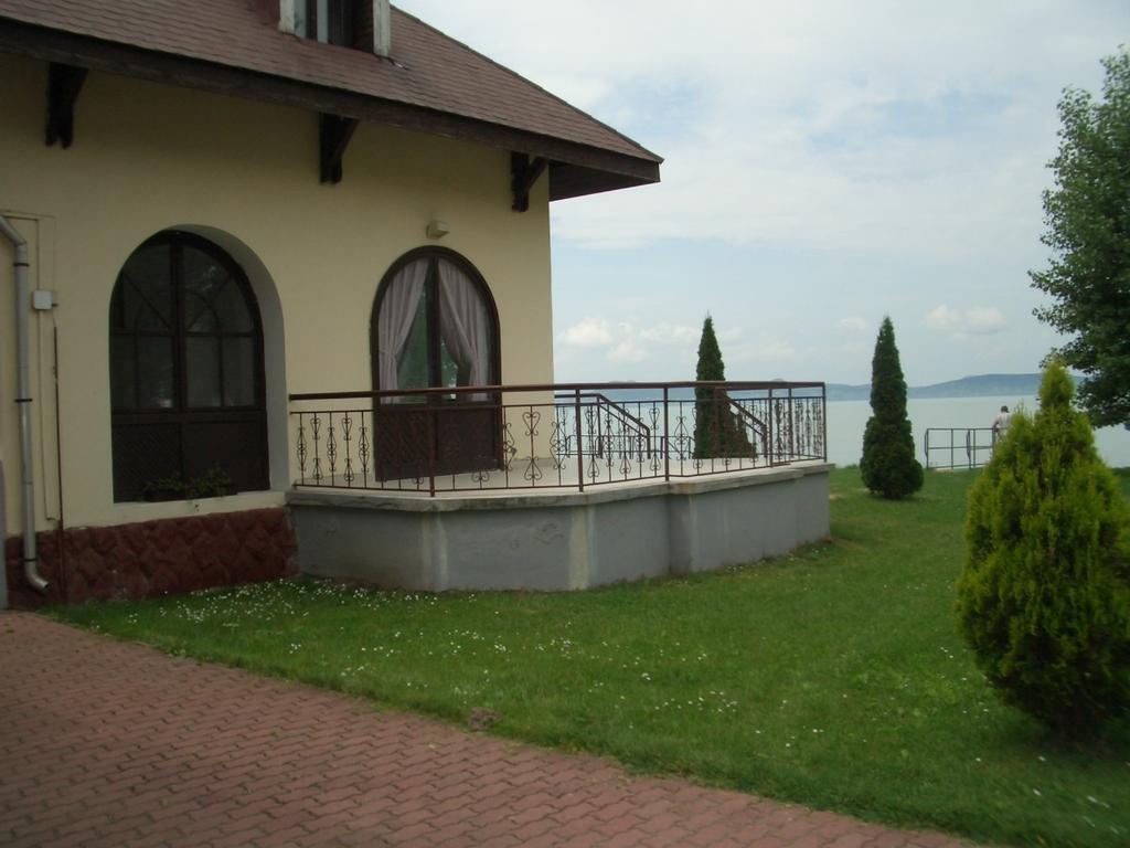 Aranyhid Hotel Balatonboglár Eksteriør billede