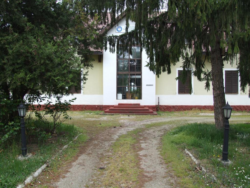 Aranyhid Hotel Balatonboglár Eksteriør billede
