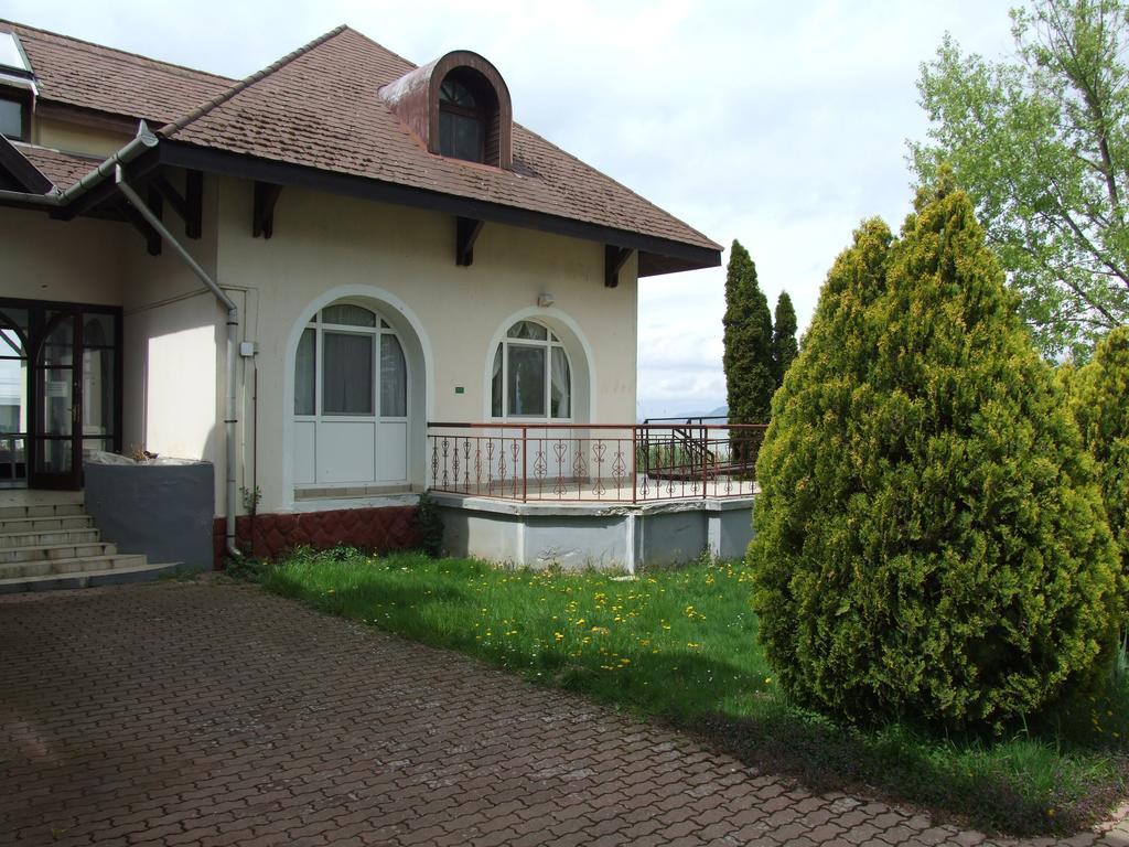 Aranyhid Hotel Balatonboglár Eksteriør billede
